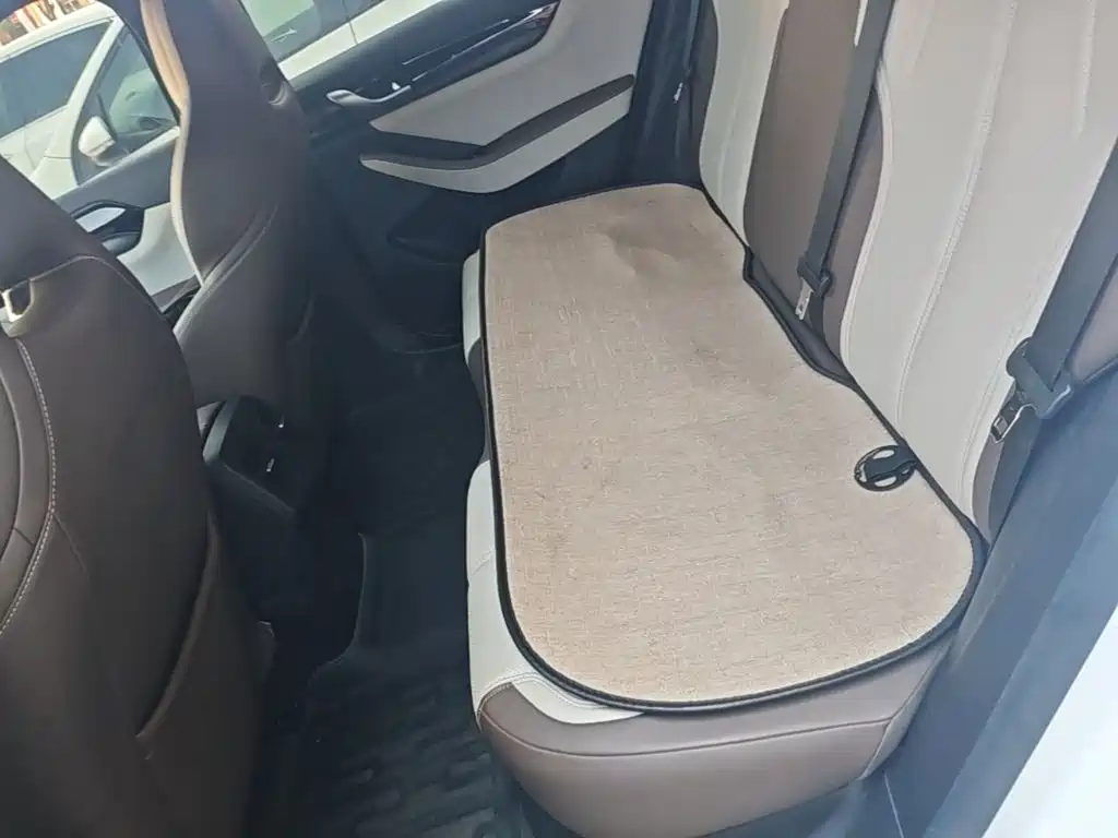 BYD Qin PLUS — фото 17