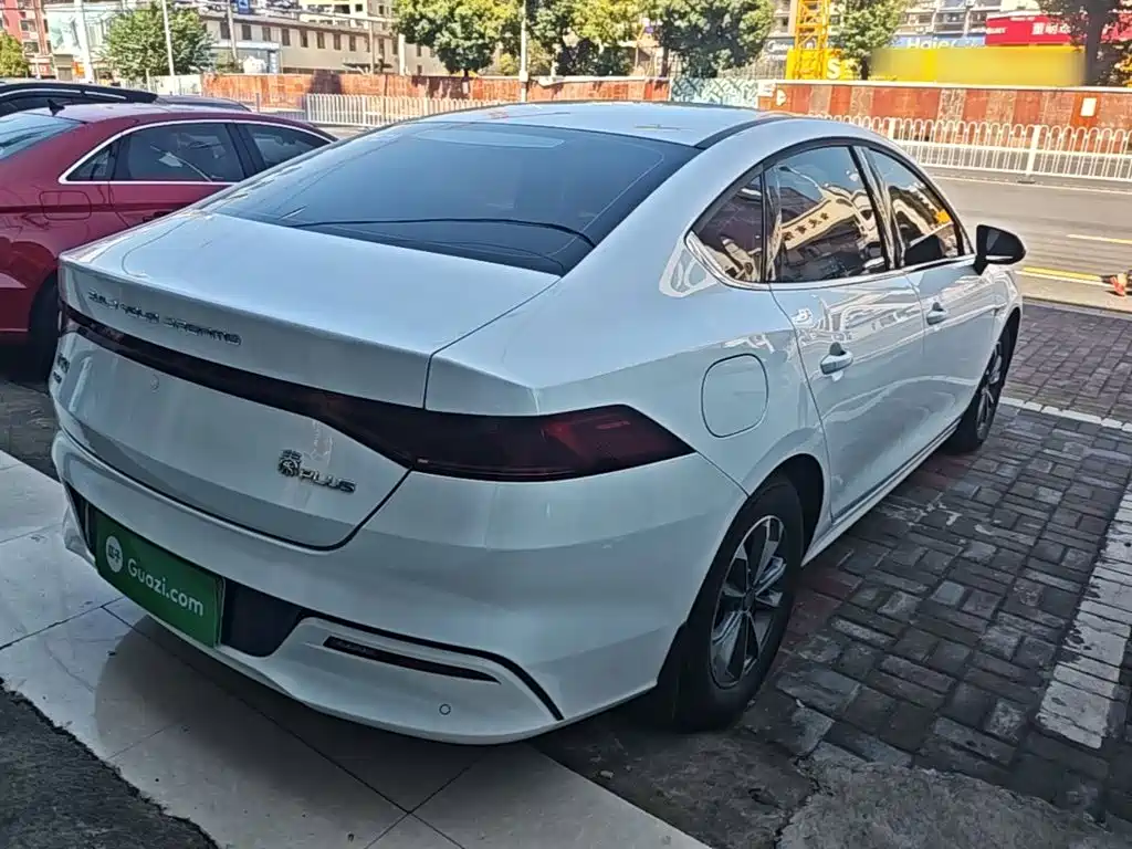 BYD Qin PLUS — фото 7