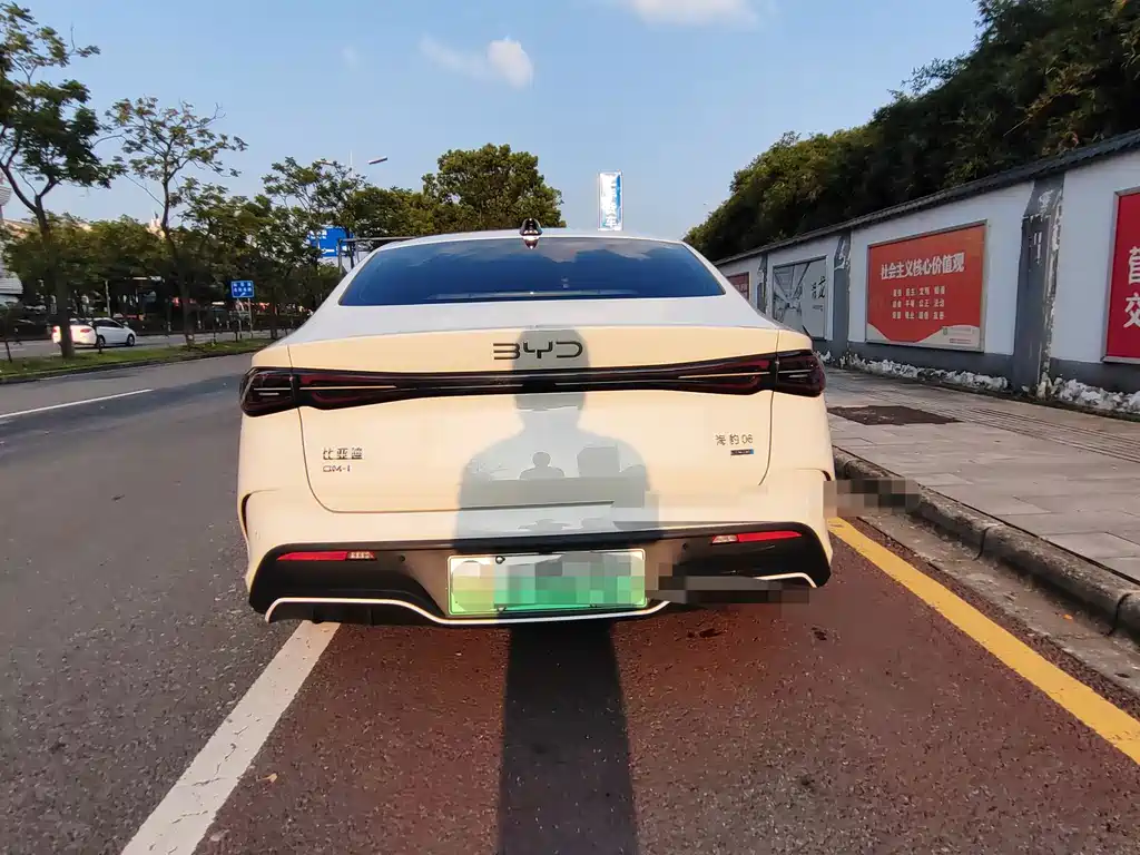 BYD Seal 06 — фото 9