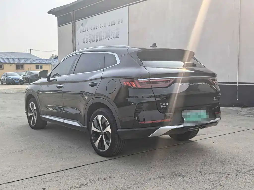 BYD PLUS New Energy — фото 6