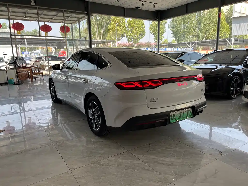 BYD Qin L — фото 7