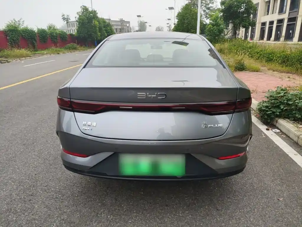 BYD Qin PLUS — фото 6