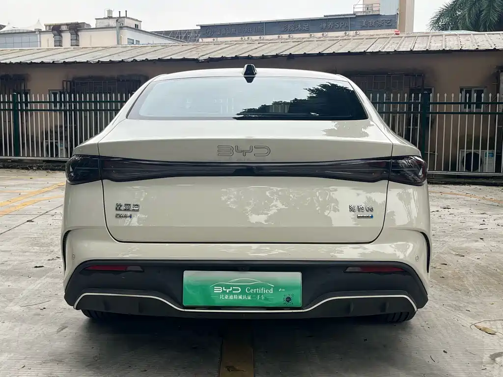 BYD Seal 06 — фото 9