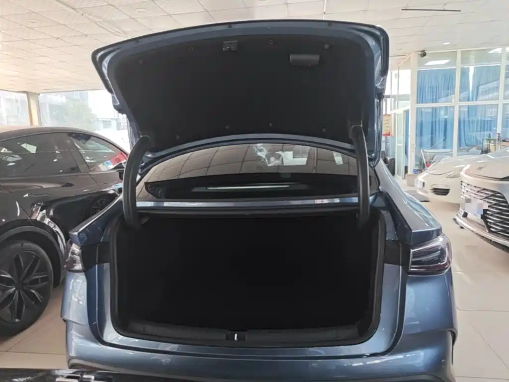 BYD Seal 06 — фото 19
