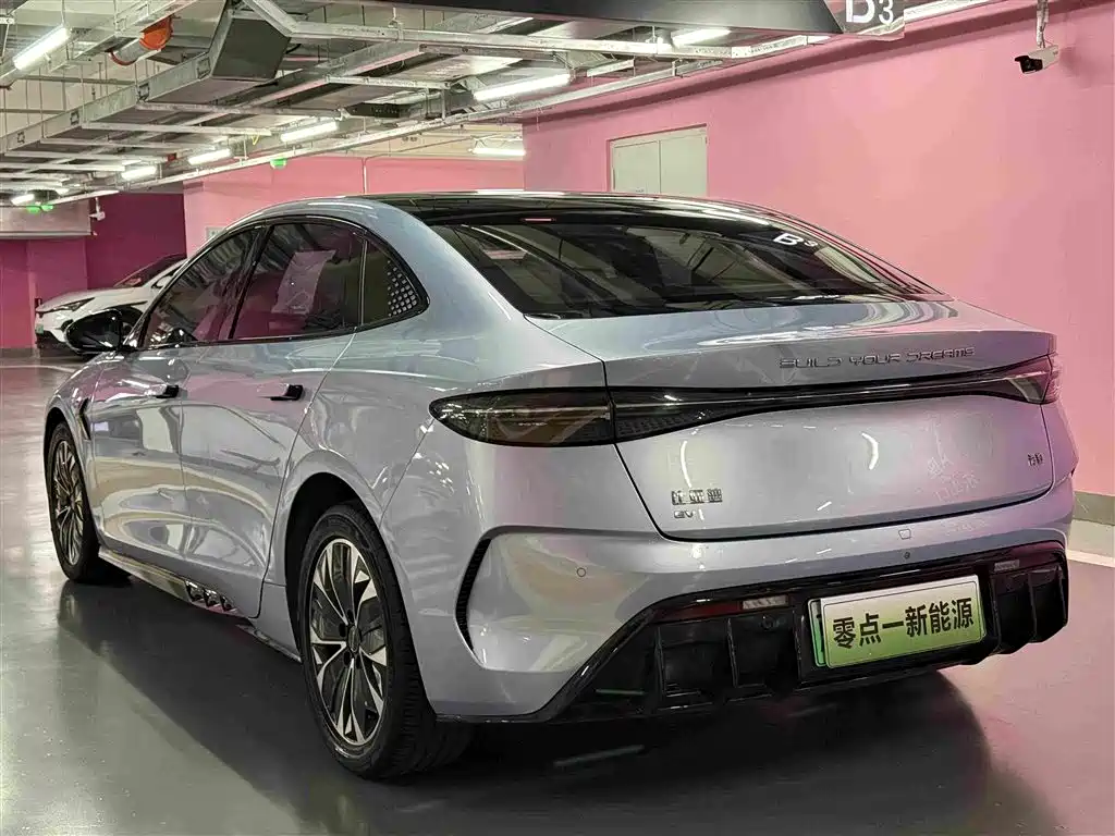 BYD Seal — фото 4