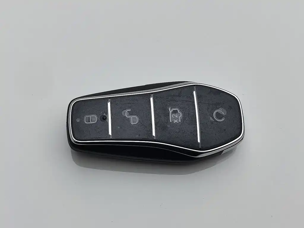 BYD Seal 06 DM-i Touring — фото 19