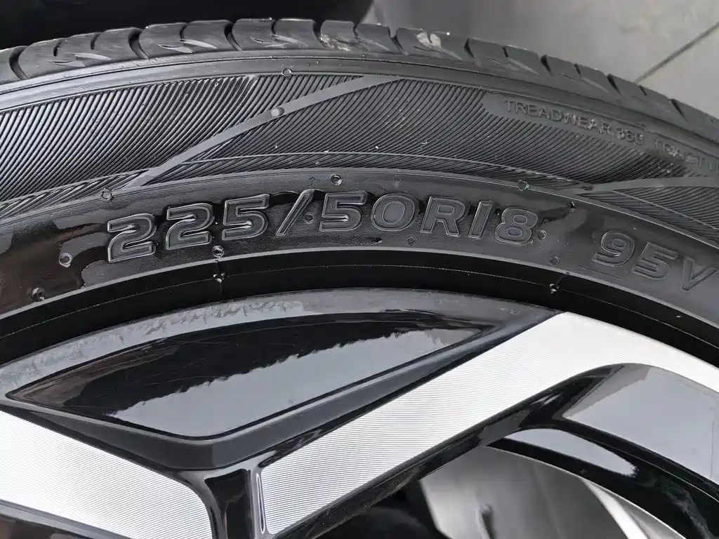 BYD Seal 06 DM-i Touring — фото 24