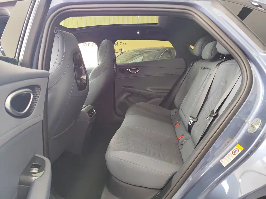 BYD Seal 06GT — фото 11