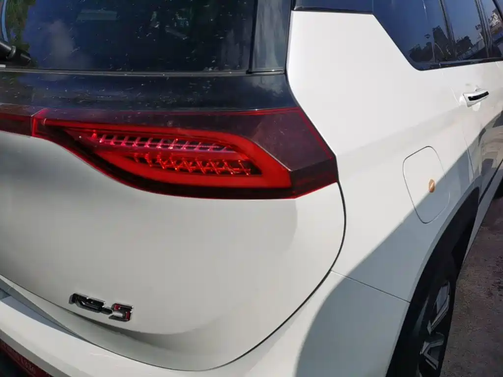 Baojun RS-5 — фото 8