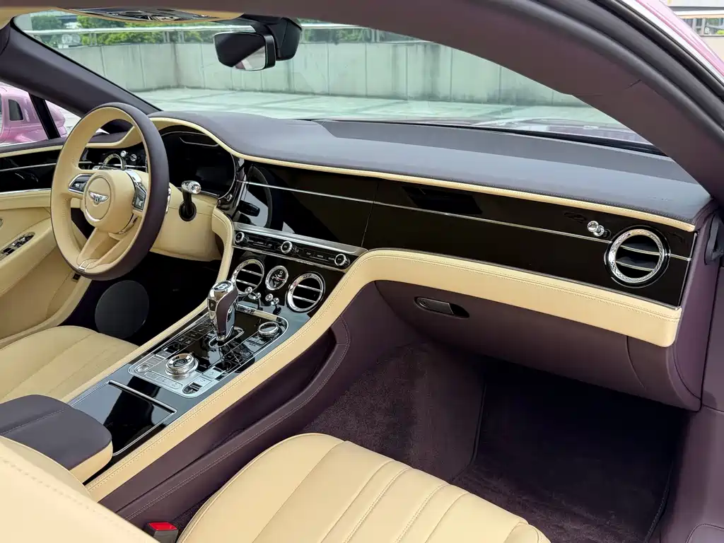 Bentley Continental — фото 15