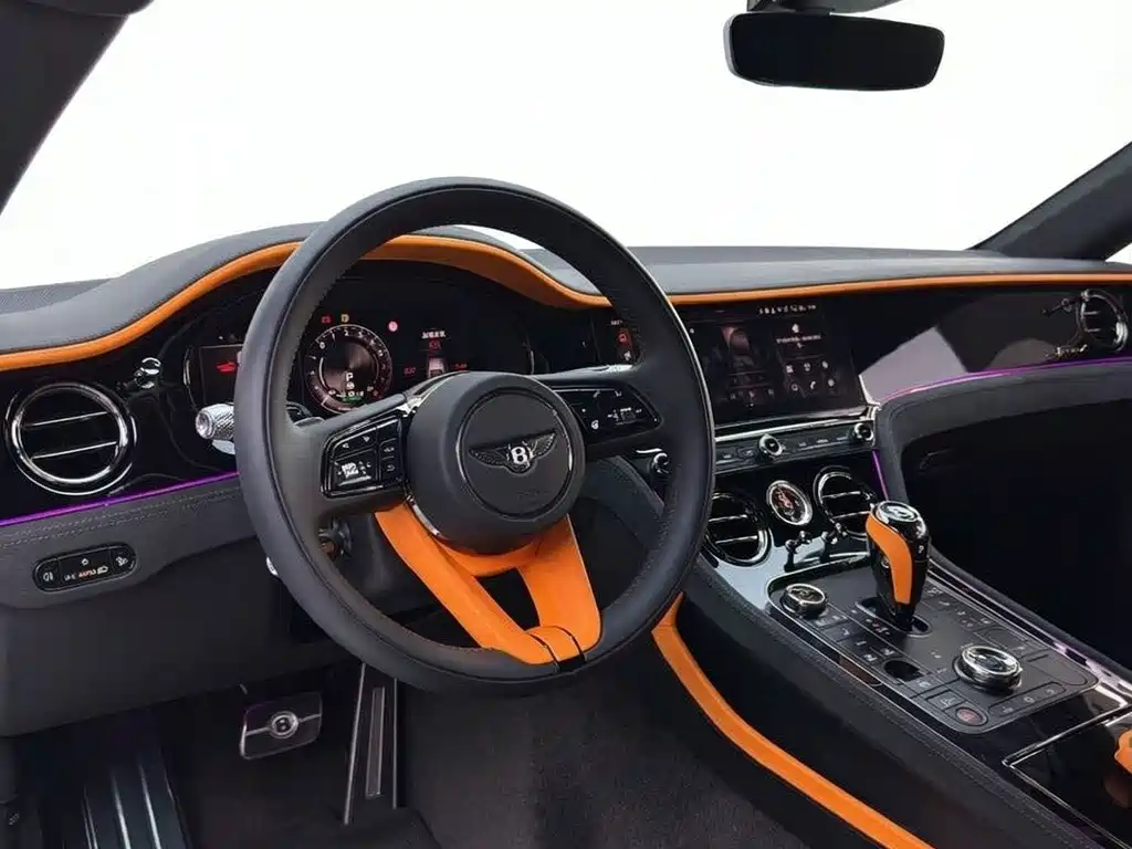 Bentley Continental PHEV — фото 7