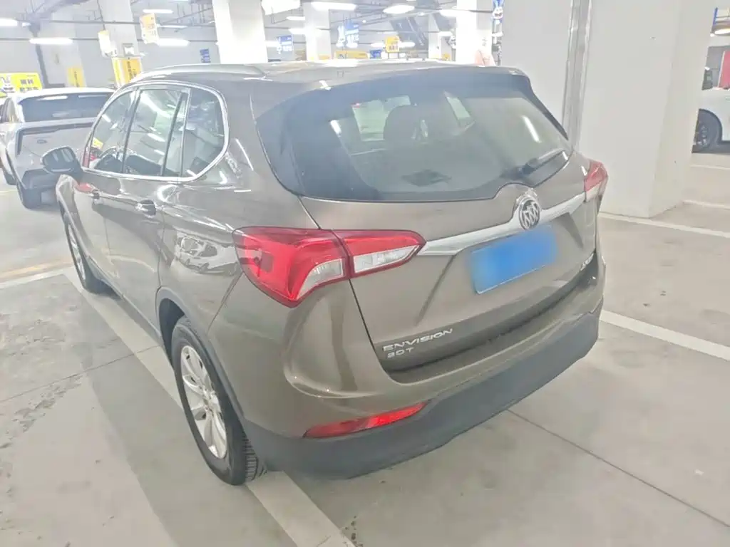 Buick Envision Plus — фото 5