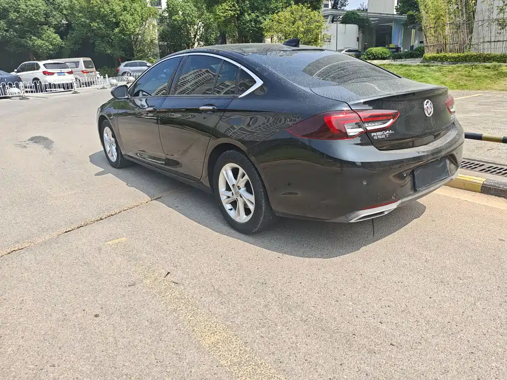 Buick Regal — фото 5