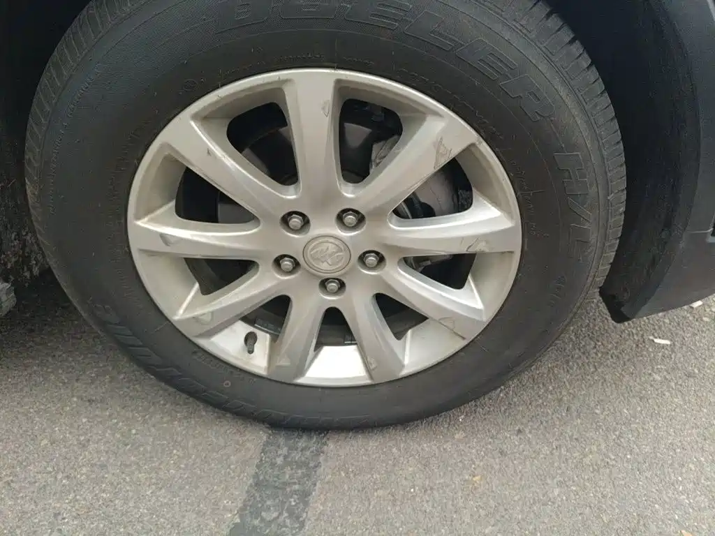 Buick Envision Plus — фото 24