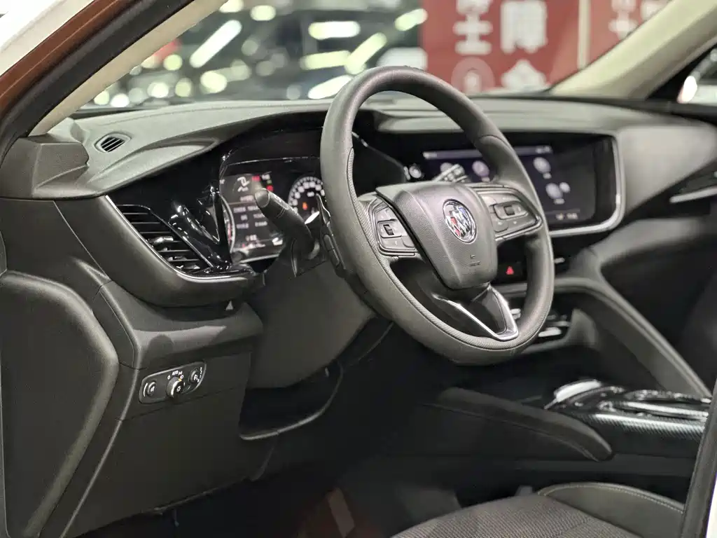 Buick Envision S — фото 30