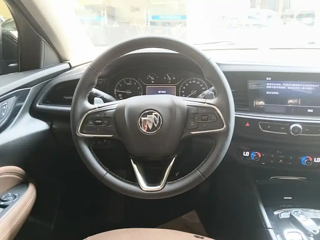 Buick Regal — фото 15