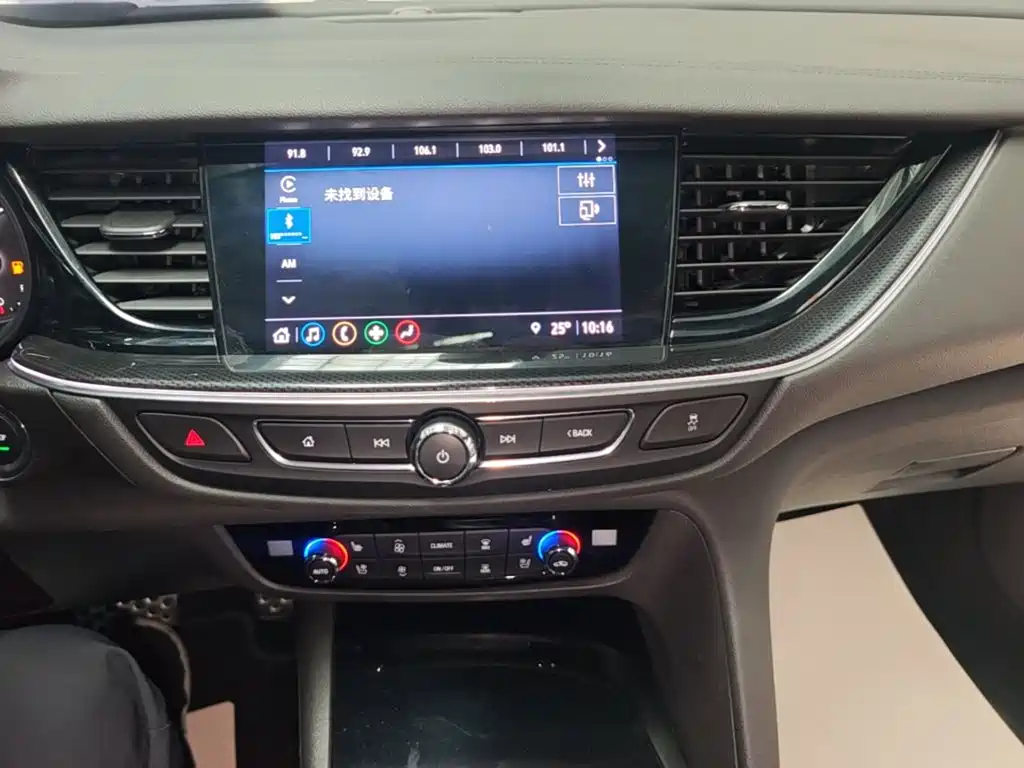 Buick Regal — фото 13