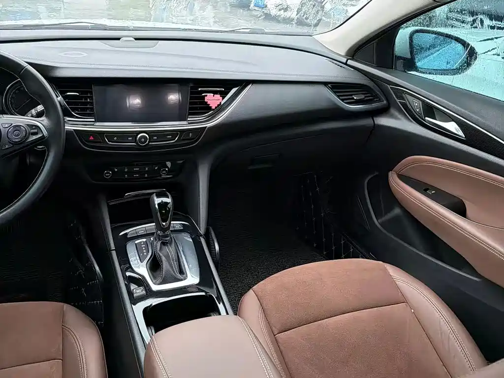 Buick Regal — фото 8