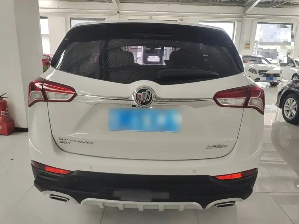 Buick Envision Plus — фото 6