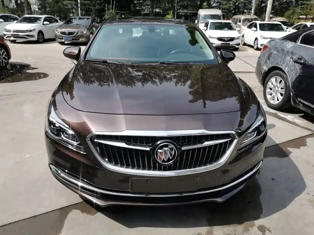 Buick LaCrosse — фото 3