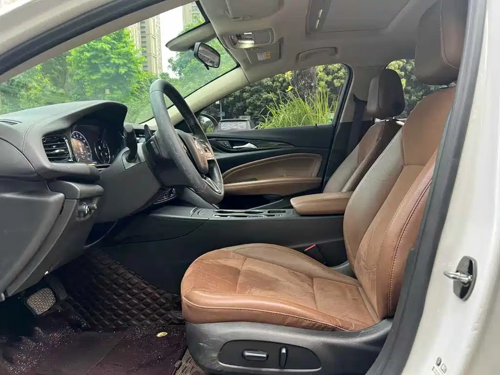 Buick Regal — фото 4