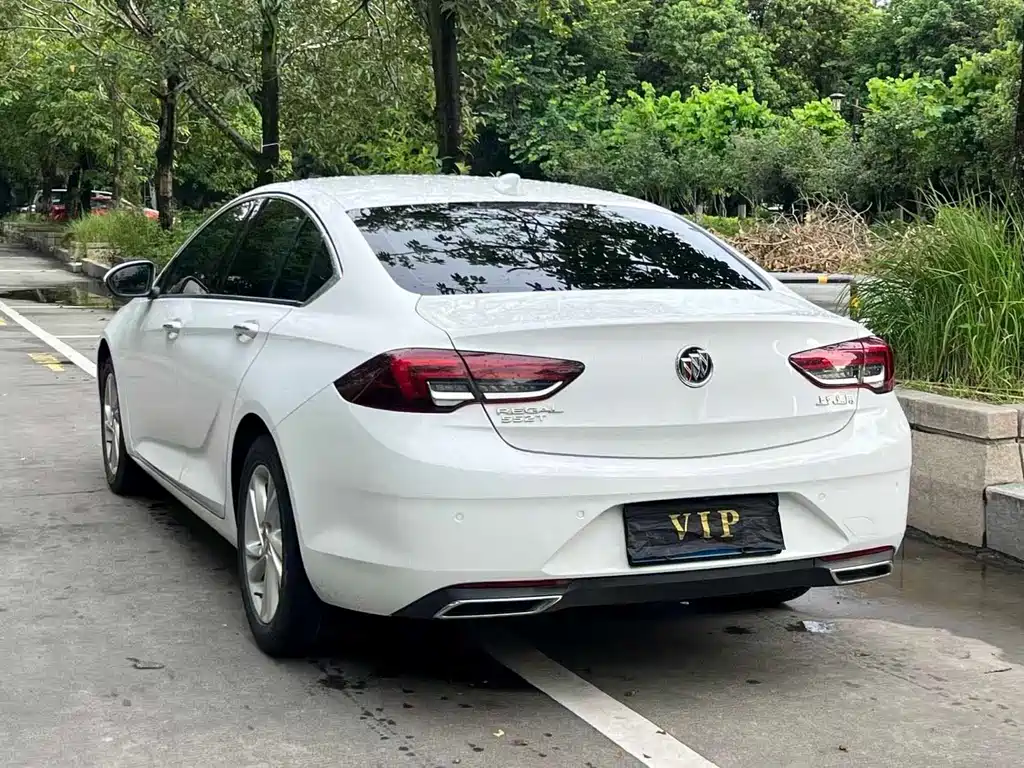Buick Regal — фото 7