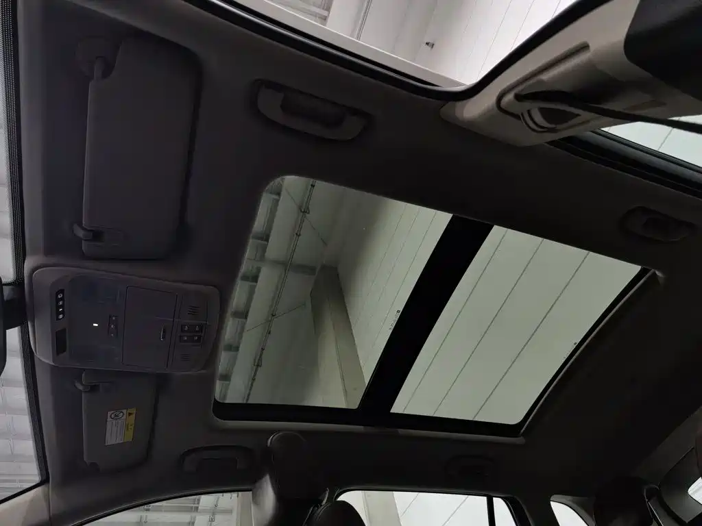 Buick Envision Plus — фото 14