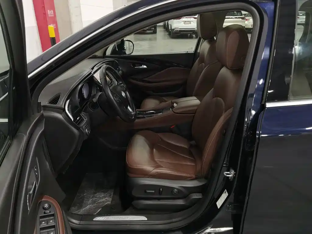 Buick Envision Plus — фото 10