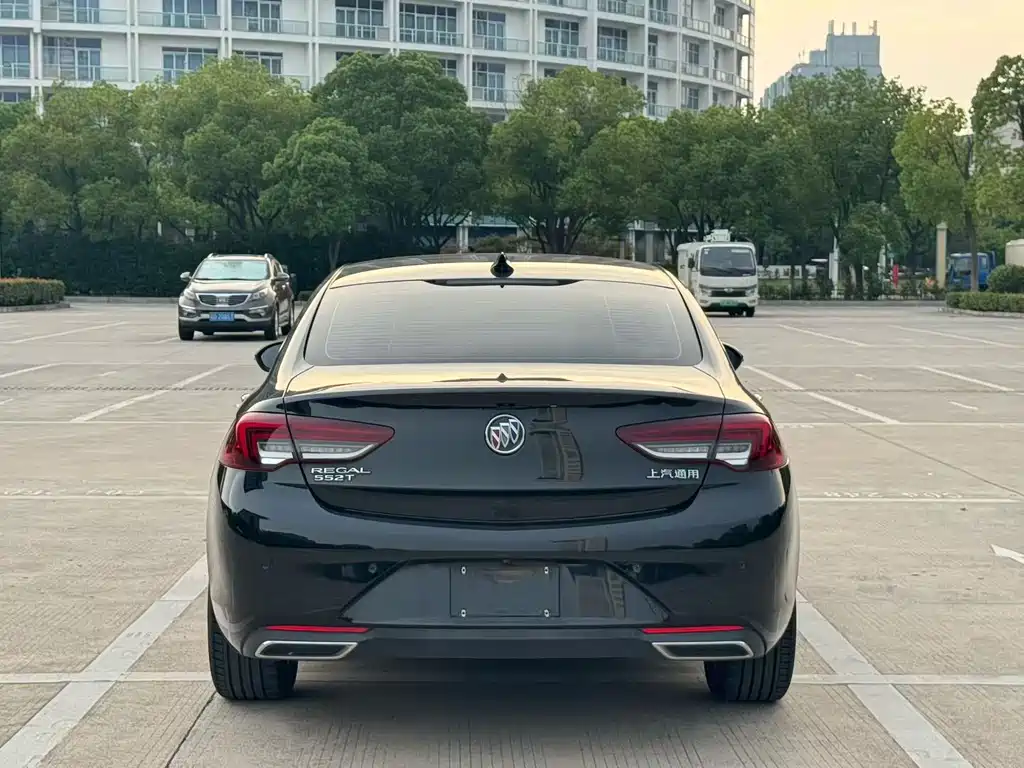 Buick Regal — фото 8