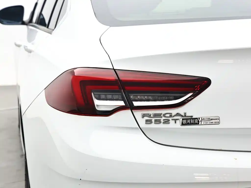 Buick Regal — фото 7