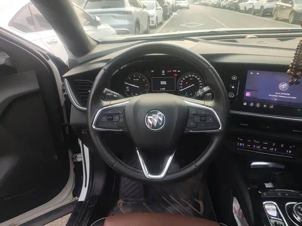 Buick Envision S — фото 6