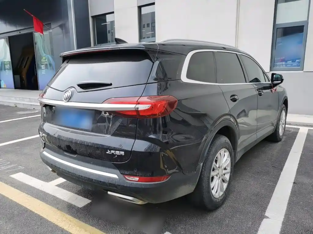 Buick Enclave — фото 7