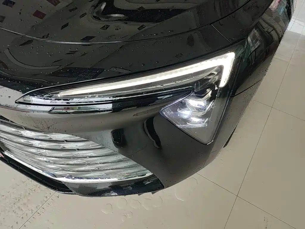 Buick LaCrosse — фото 24