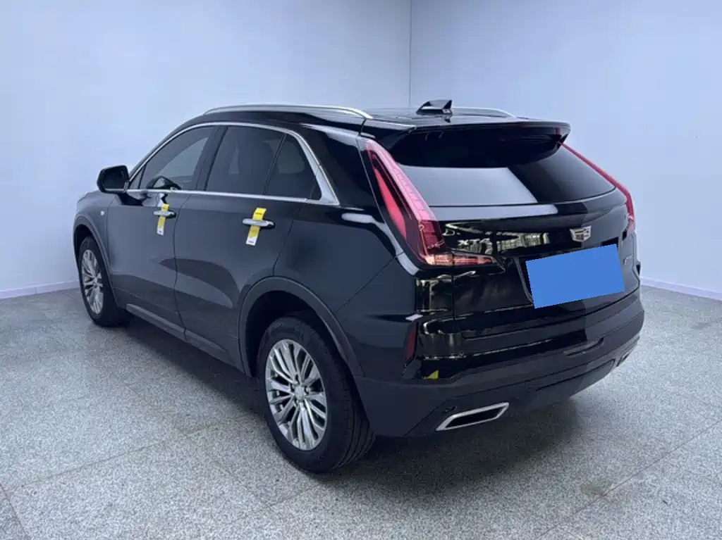 Cadillac XT4 — фото 7