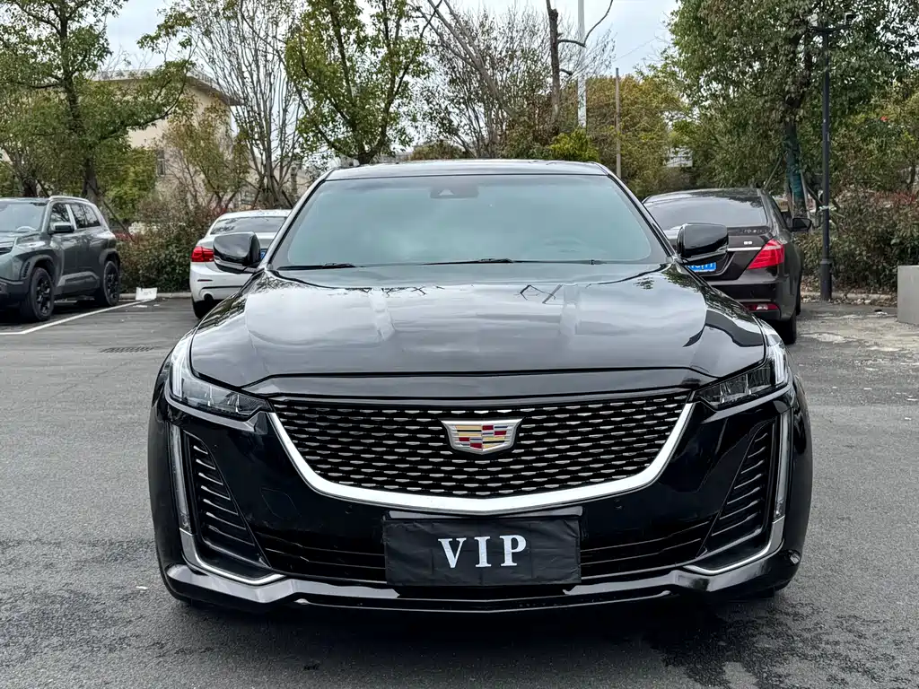 Cadillac CT5 — фото 2