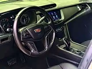 Cadillac XT5 — фото 4