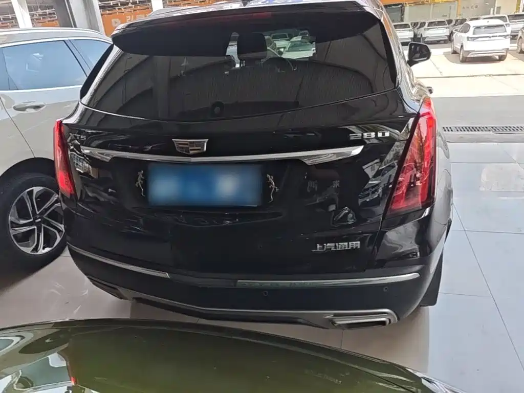 Cadillac XT5 — фото 6