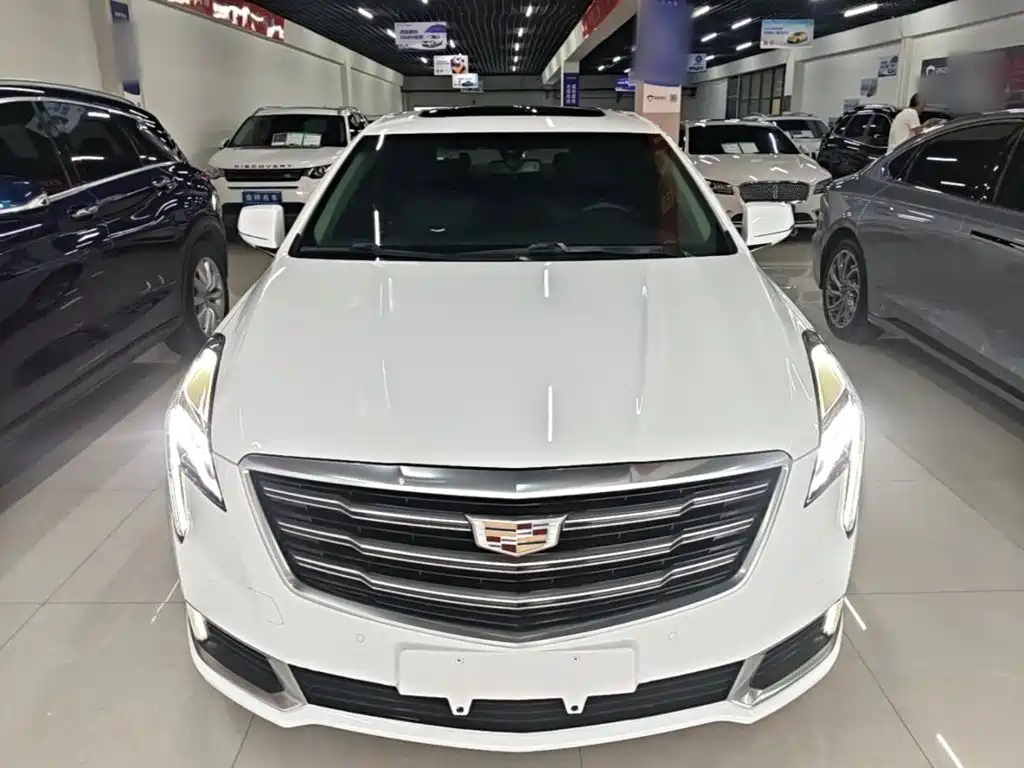 Cadillac XTS — фото 3