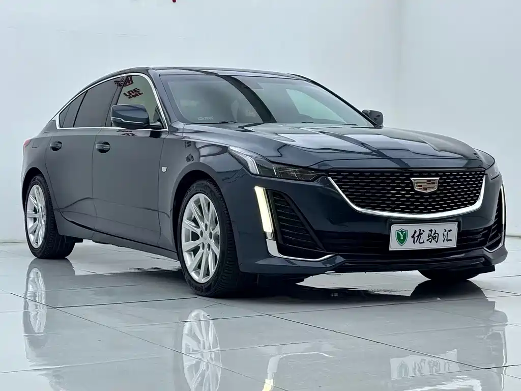 Cadillac CT5 — фото 3