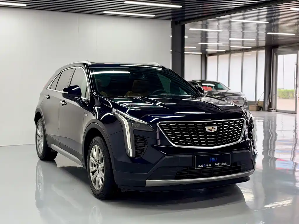 Cadillac XT4 — фото 3