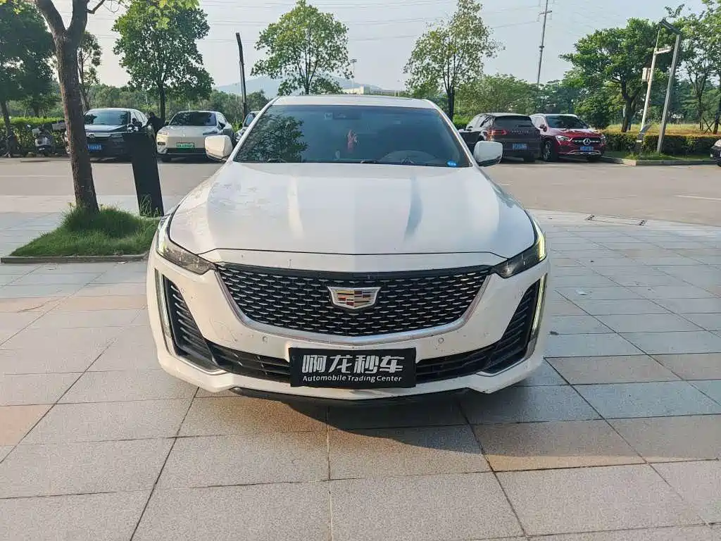 Cadillac CT5 — фото 2