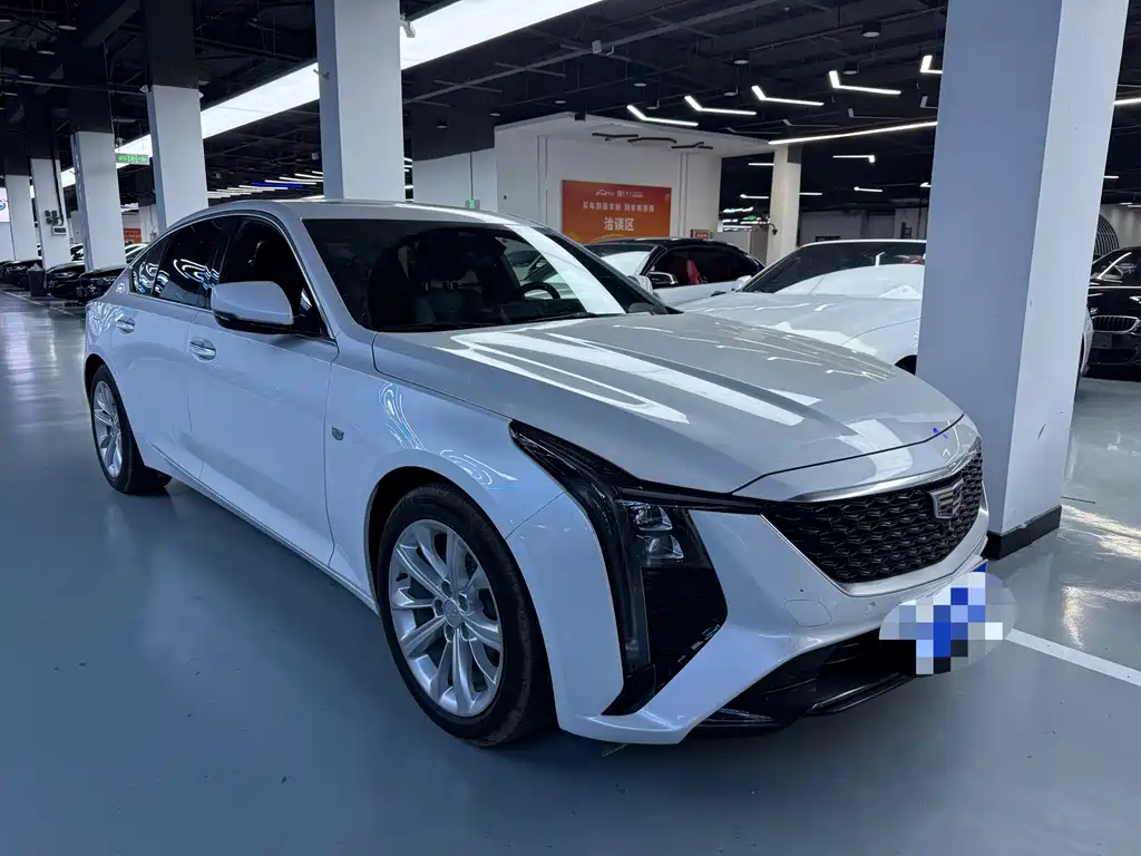 Cadillac CT5 — фото 3