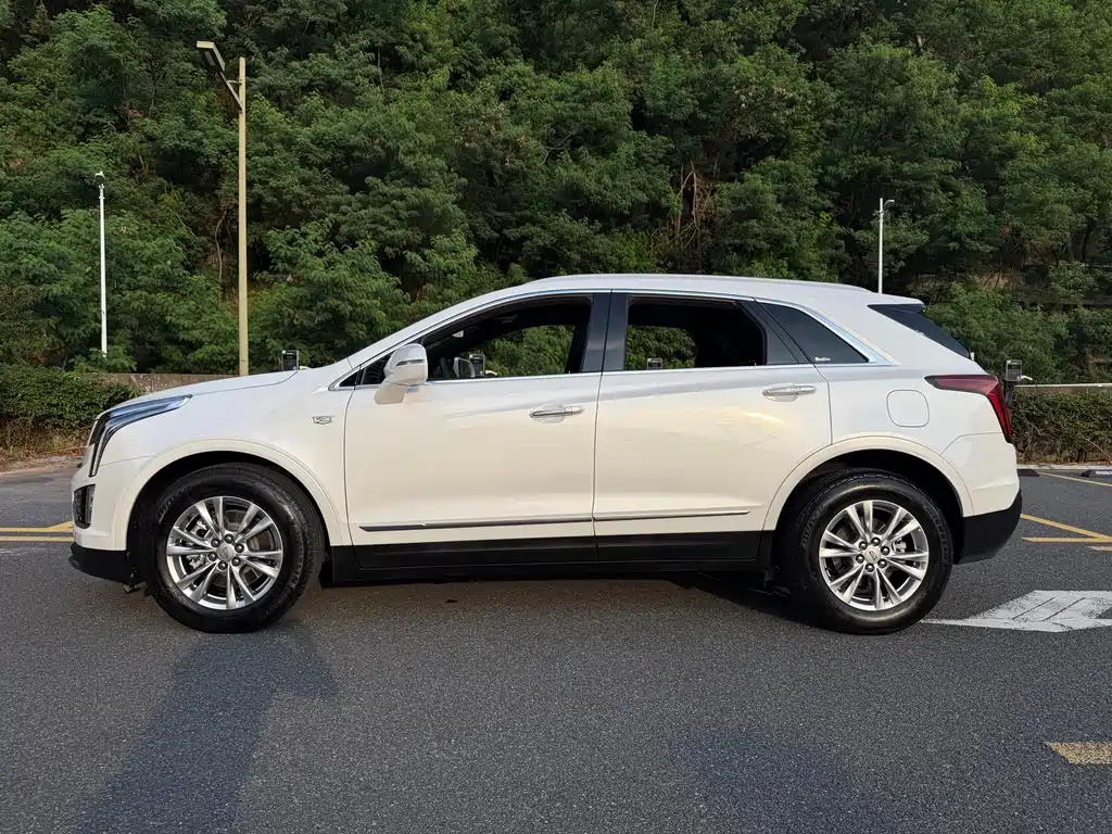 Cadillac XT5 — фото 4
