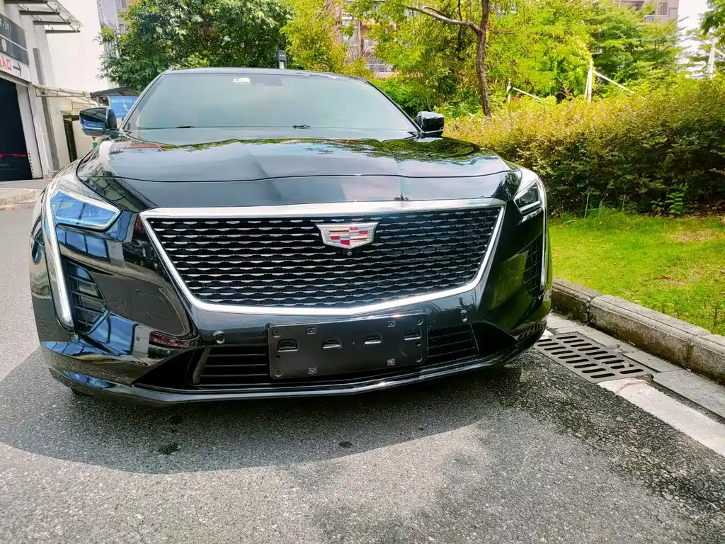 Cadillac CT6 — фото 6