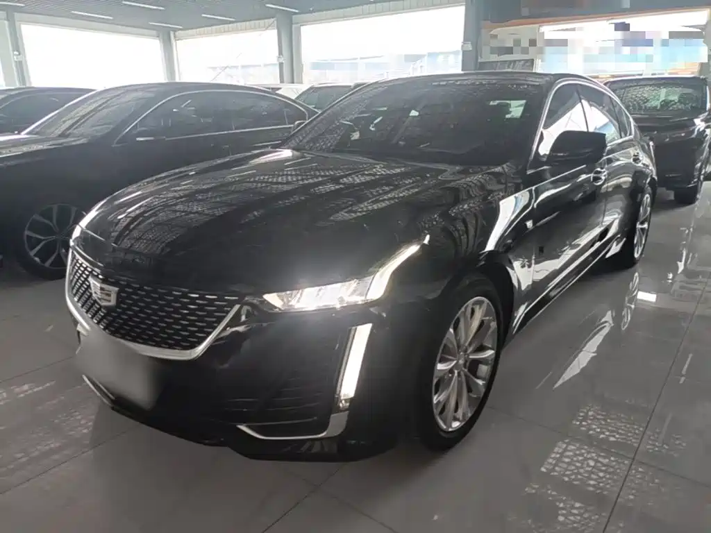Cadillac CT5 — фото 2