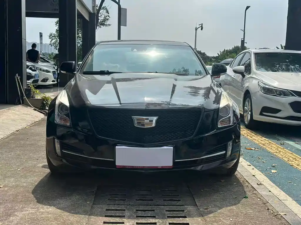 Cadillac ATS-L — фото 2