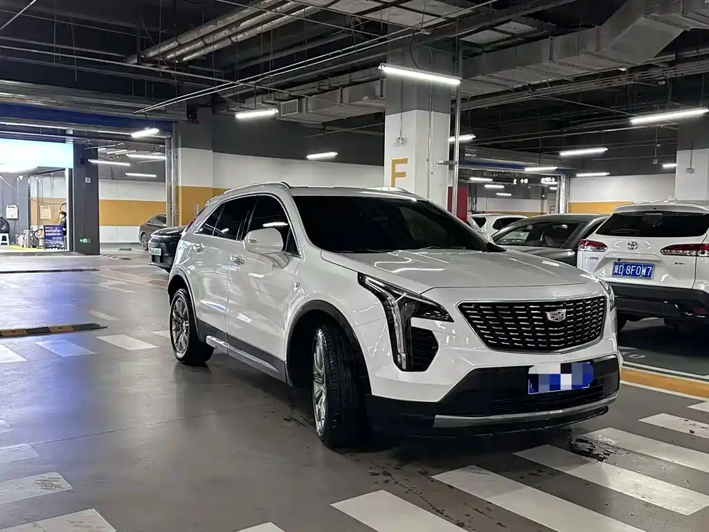 Cadillac XT4 — фото 3