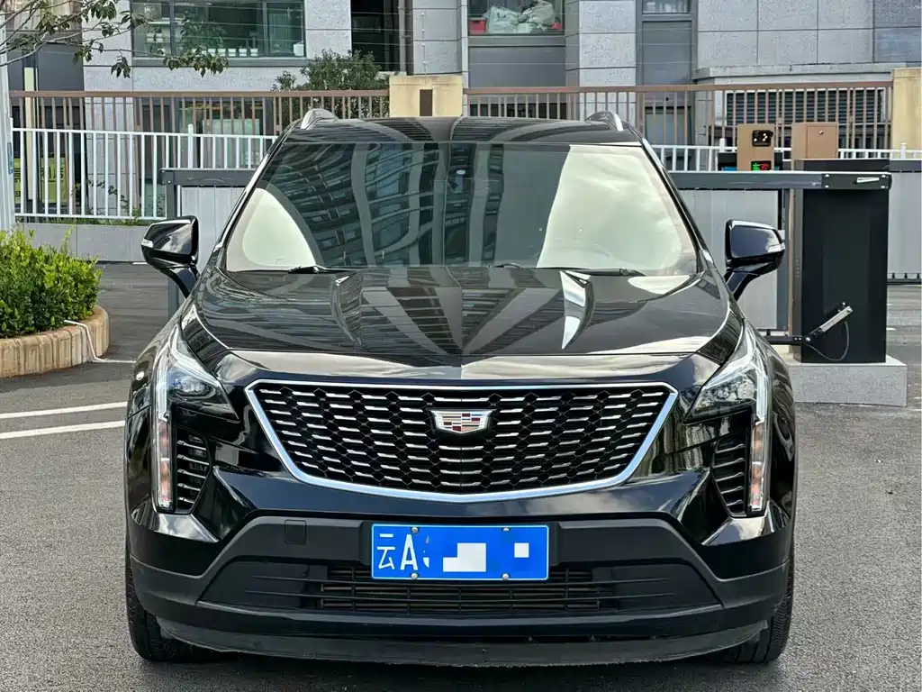 Cadillac XT4 — фото 2