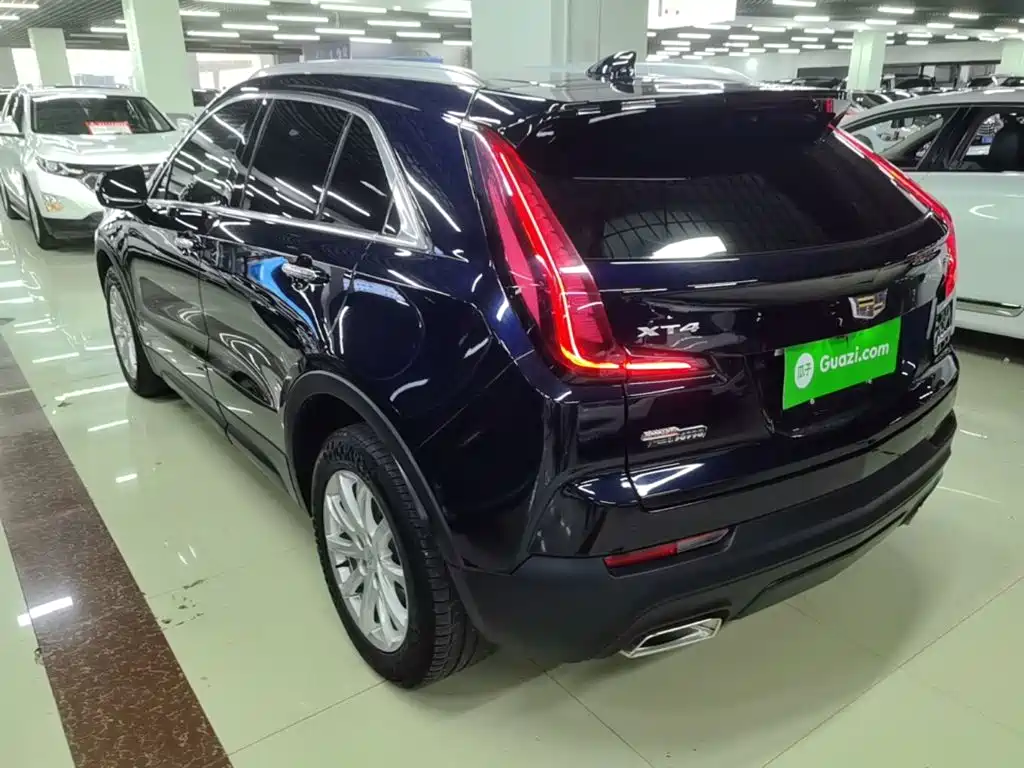 Cadillac XT4 — фото 5