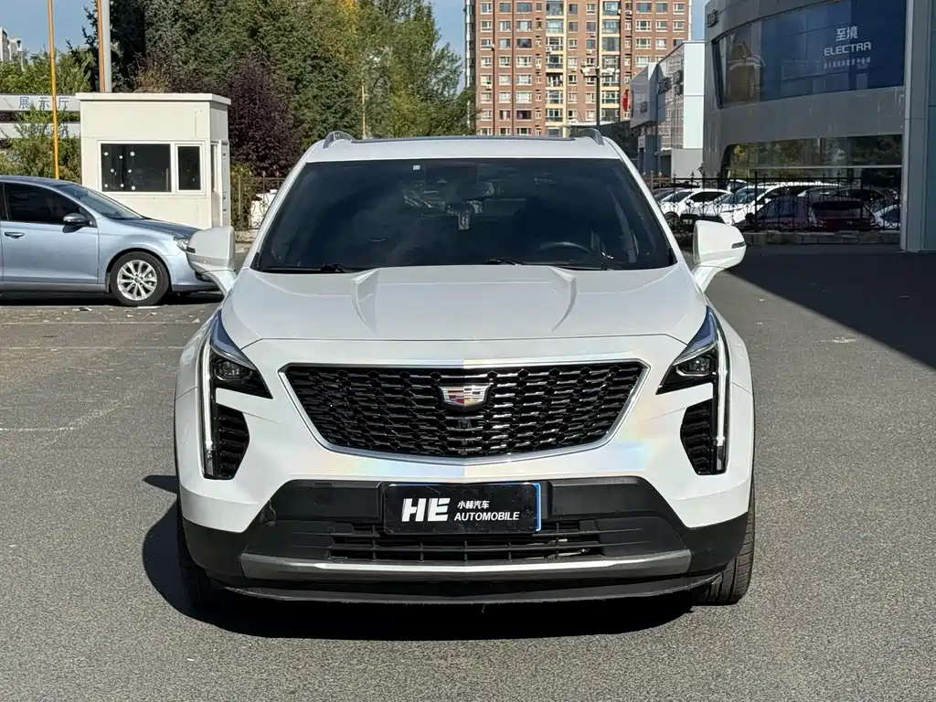 Cadillac XT4 — фото 2